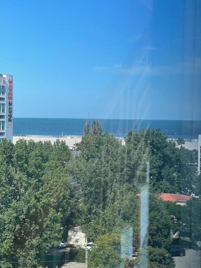 415 Mamaia